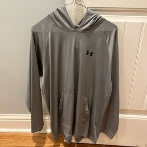 Under Armour Hear Gear Hoodie. Make offer and I’ll ship within 24 hours. Size L